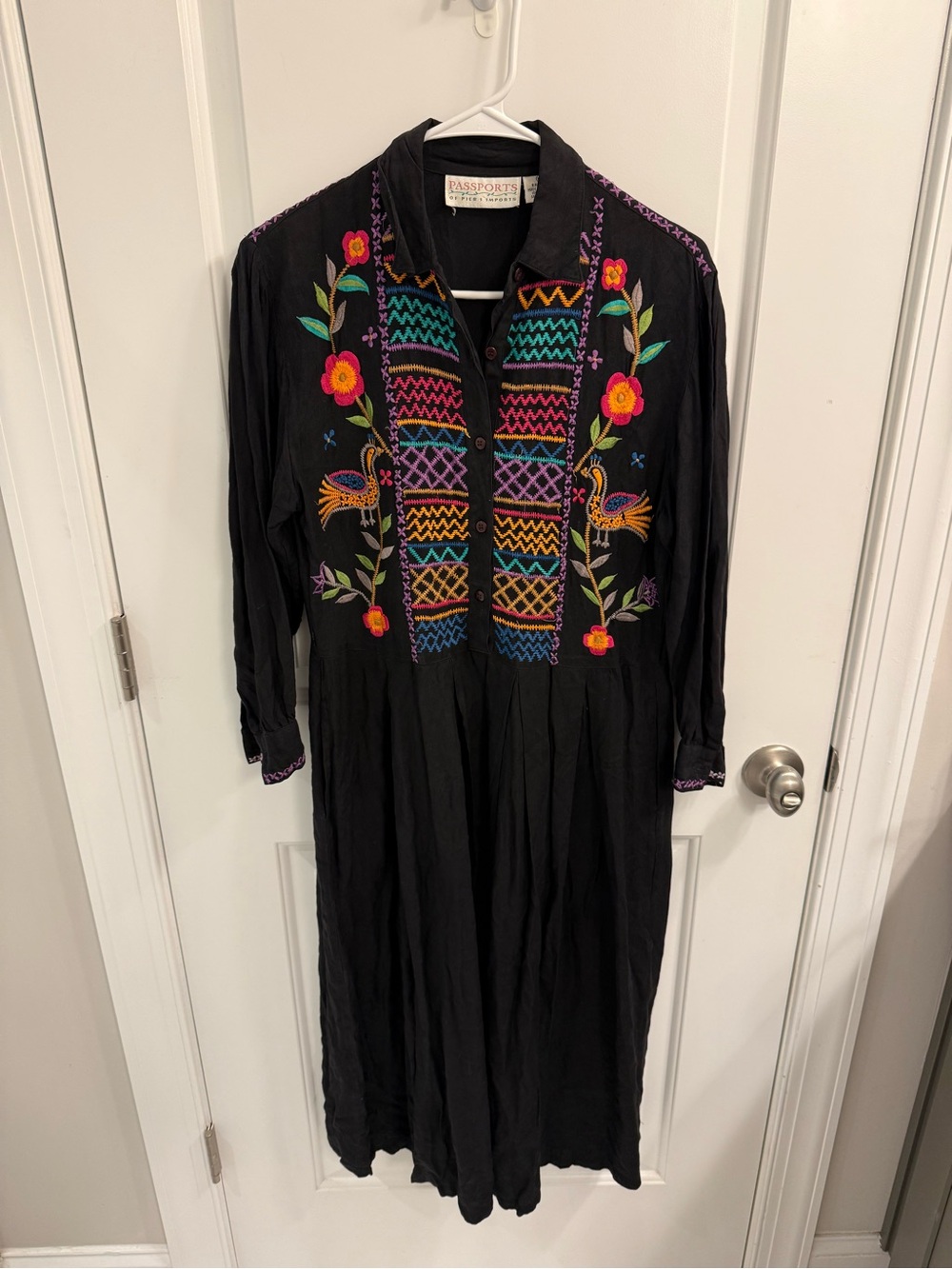 Vintage Passports Long-Sleeve Embroidered Boho Dress Multicolor Stitching Size M
